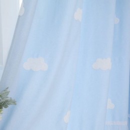 女の子の部屋にぴったりの、スイートクラウドカーテン（ブルー、セミブラックアウト）