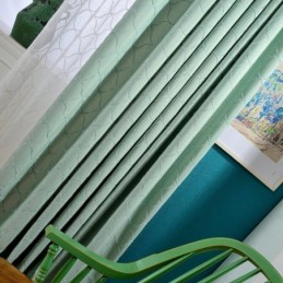 日本のシンプルなカーテン オーダーメイドカーテン 幾何学模様の刺繍 グリーン環境保護生地