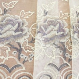 リビングルームと寝室に最適な、モダンな花柄シアーチュールカーテン