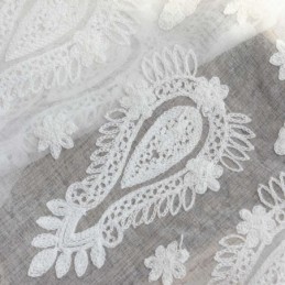 通気性のあるシアーカーテン オーダーメイドカーテン ホワイト 刺繍入り リビングルーム