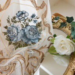 花柄の窓用シアーカーテン。リビングルーム用刺繍チュールカーテン。オーダーメイド。